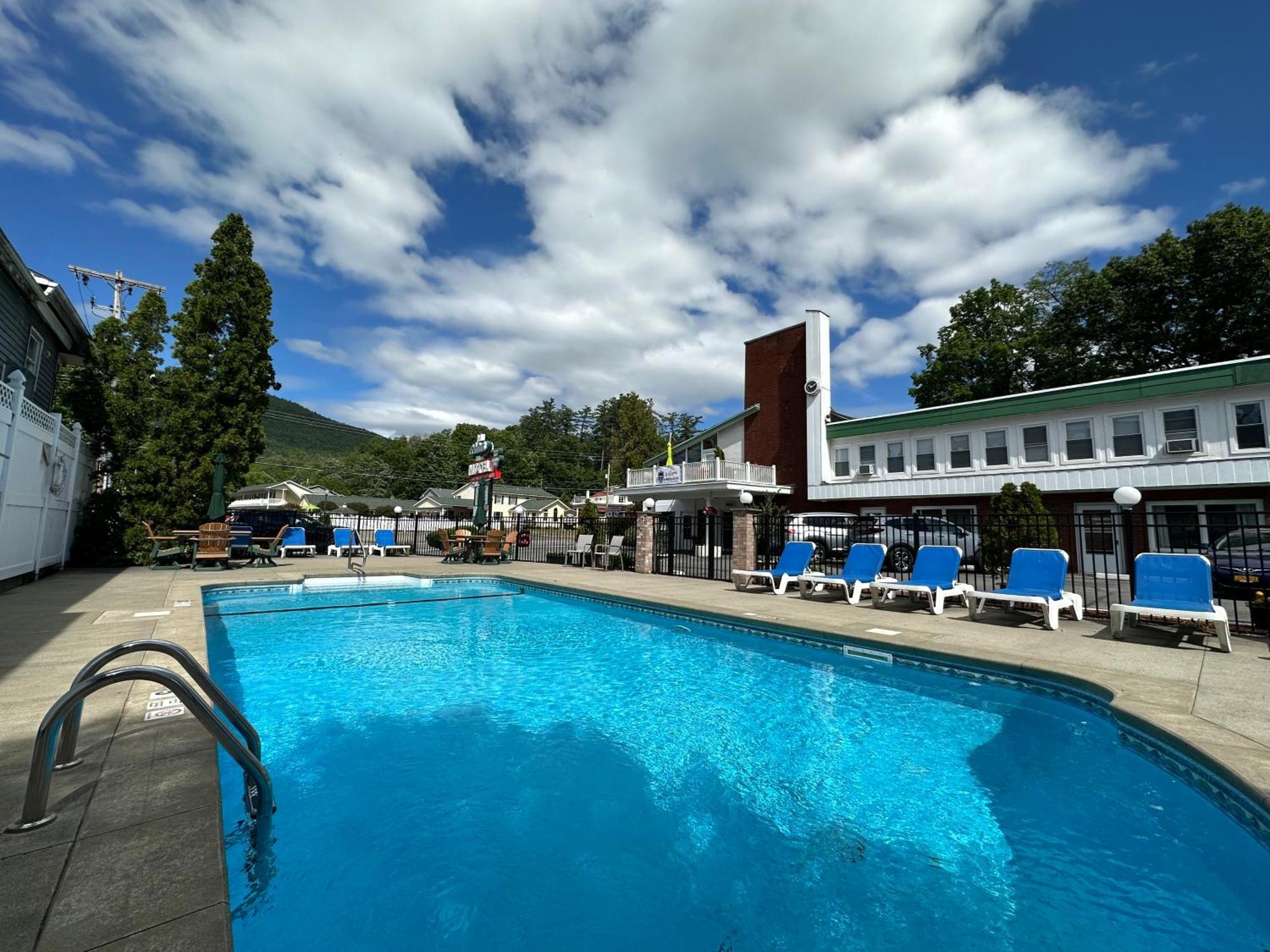 O'Sullivan'S Motel Lake George Exterior foto